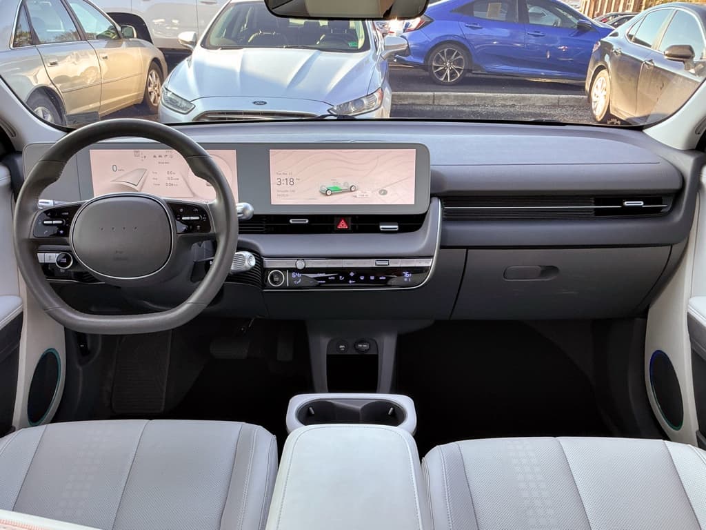 2022 Hyundai IONIQ 5 view 15