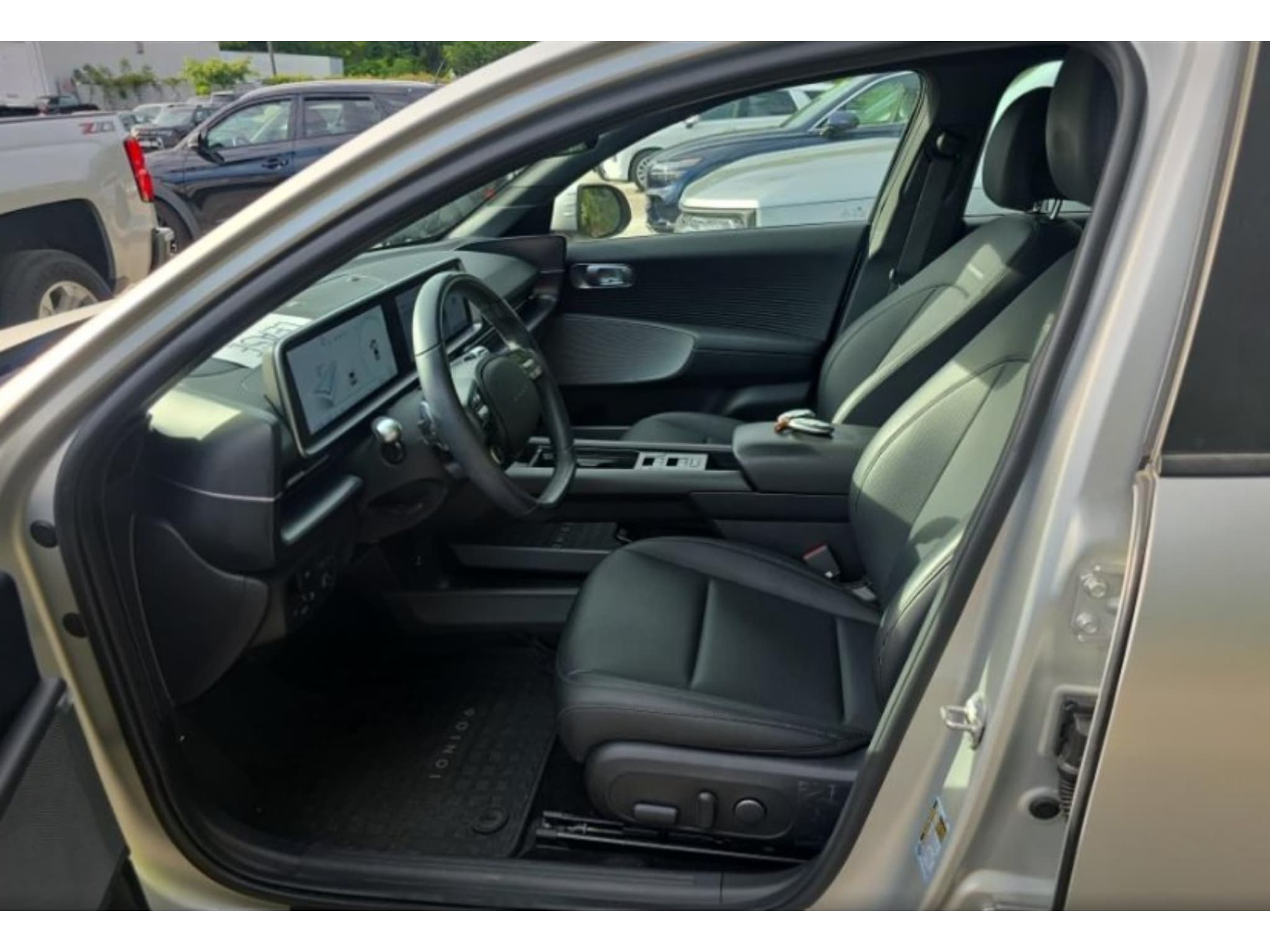 2024 Hyundai IONIQ 6 view 5