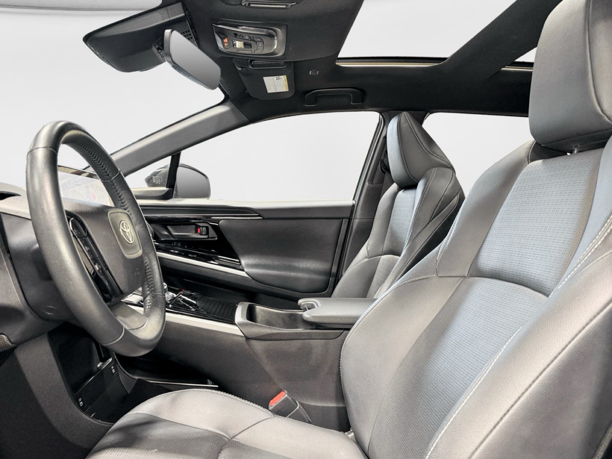 2024 Toyota bZ4X view 15