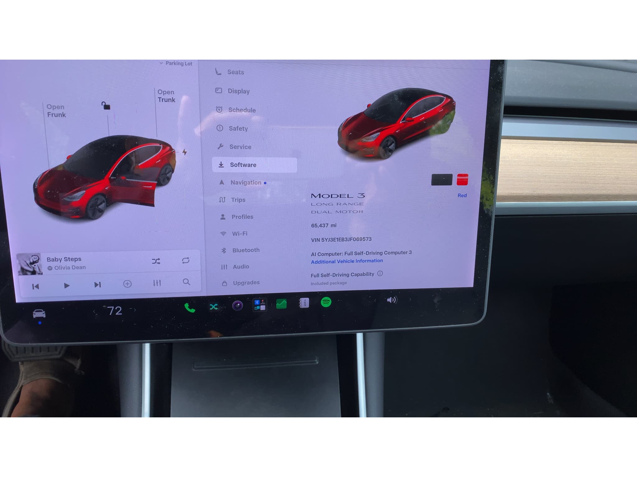 2018 Tesla Model 3 view 8