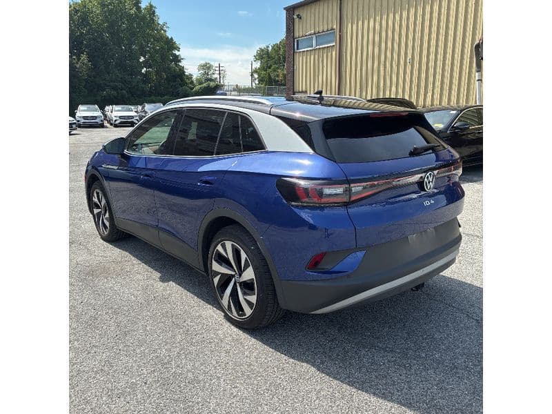 2022 Volkswagen ID.4 view 3