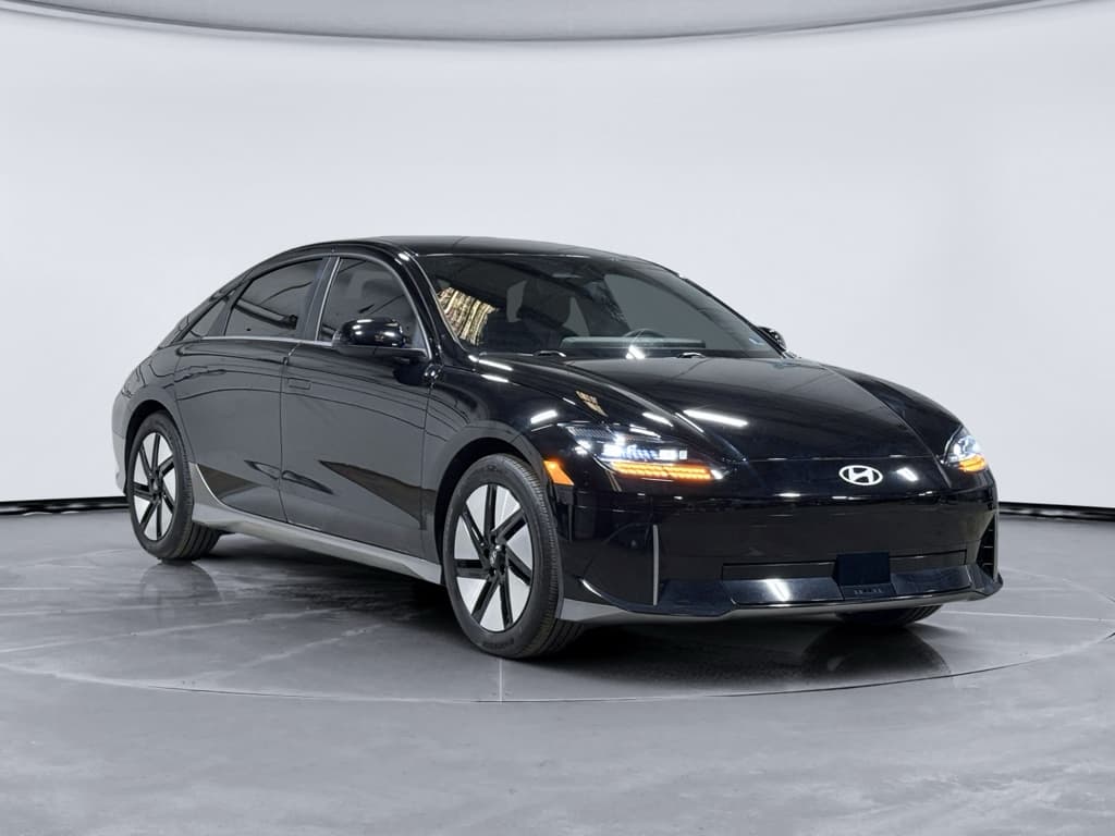 2024 Hyundai IONIQ 6 view 4