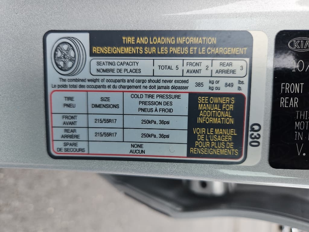 2020 Kia Niro EV view 28