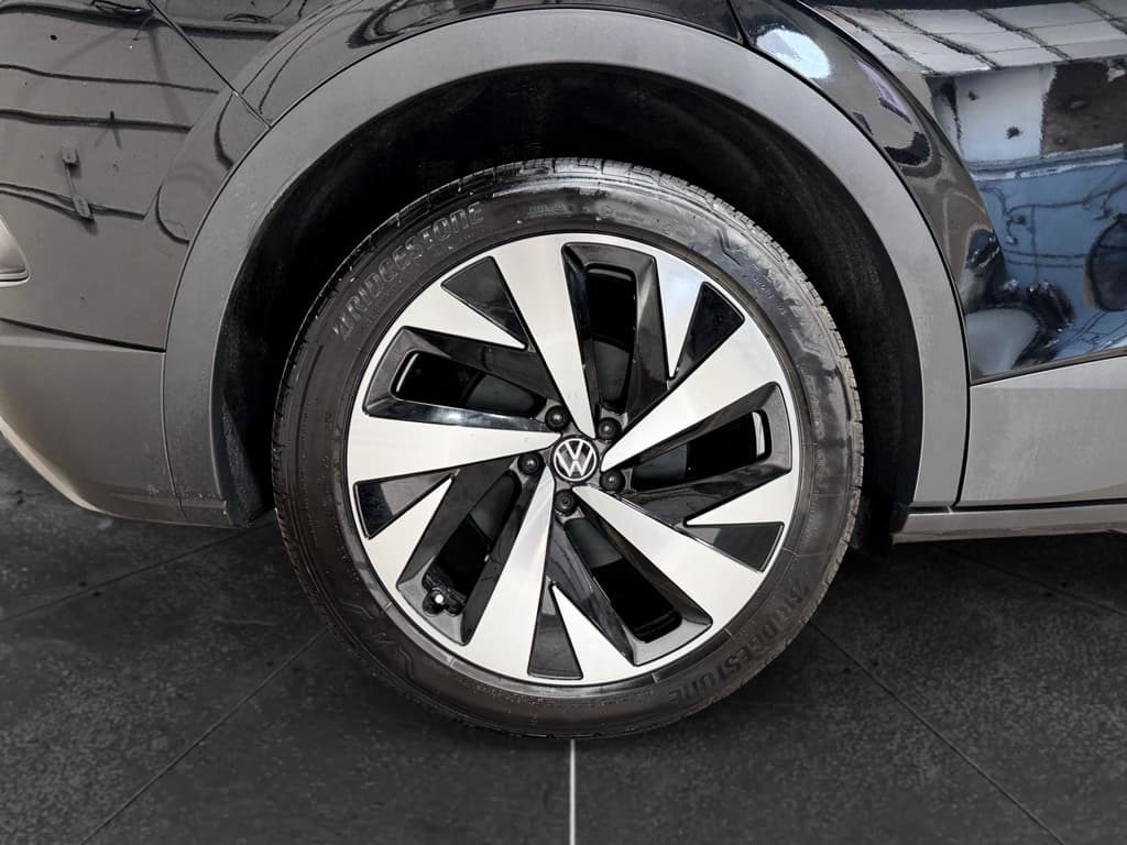 2022 Volkswagen ID.4 view 33
