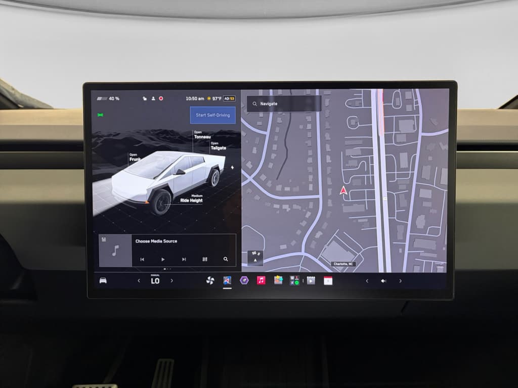 2025 Tesla Cybertruck view 9