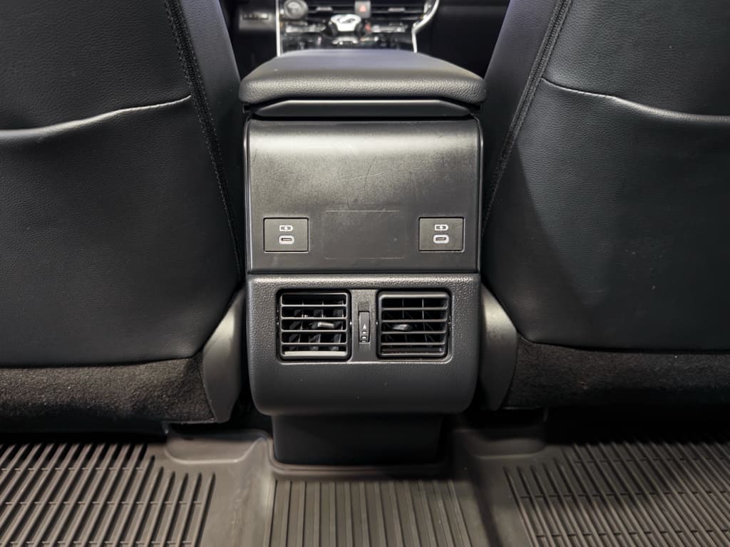 2024 Toyota bZ4X view 19