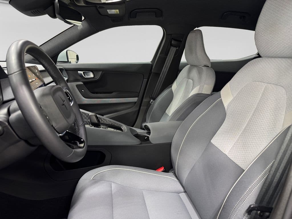 2022 Polestar Polestar 2 view 9