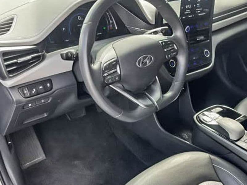 2020 Hyundai IONIQ Electric view 11