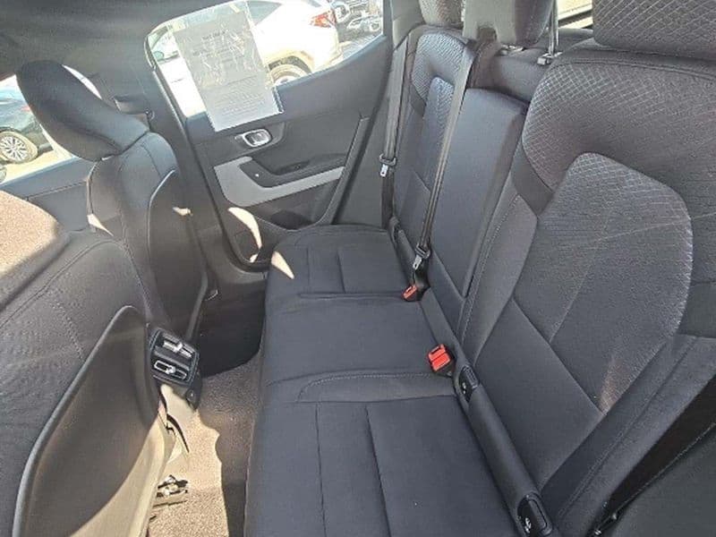 2022 Polestar Polestar 2 view 4