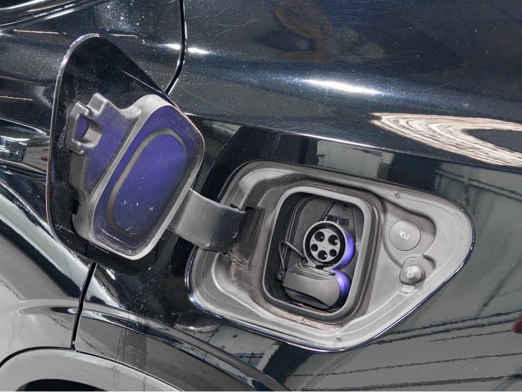 2022 Polestar Polestar 2 view 5