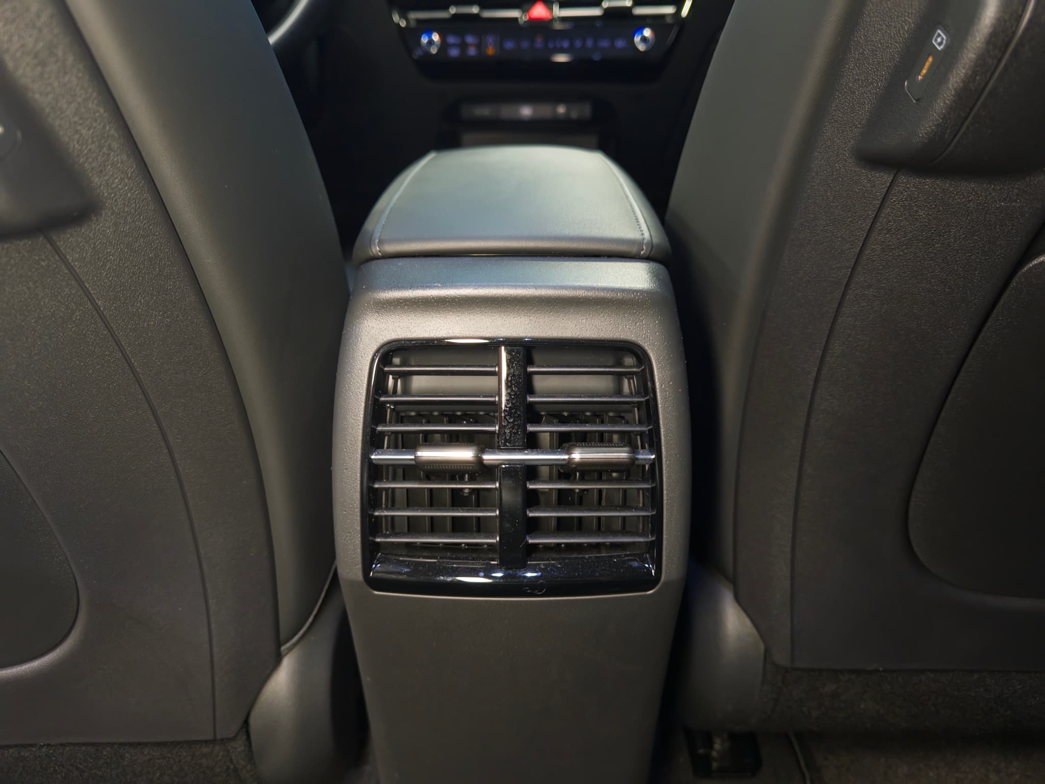 2023 Kia Niro EV view 20