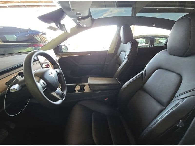 2024 Tesla Model Y view 5