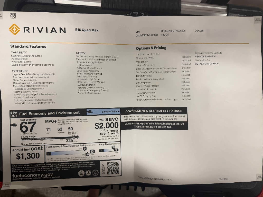 2026 Rivian R1S view 7