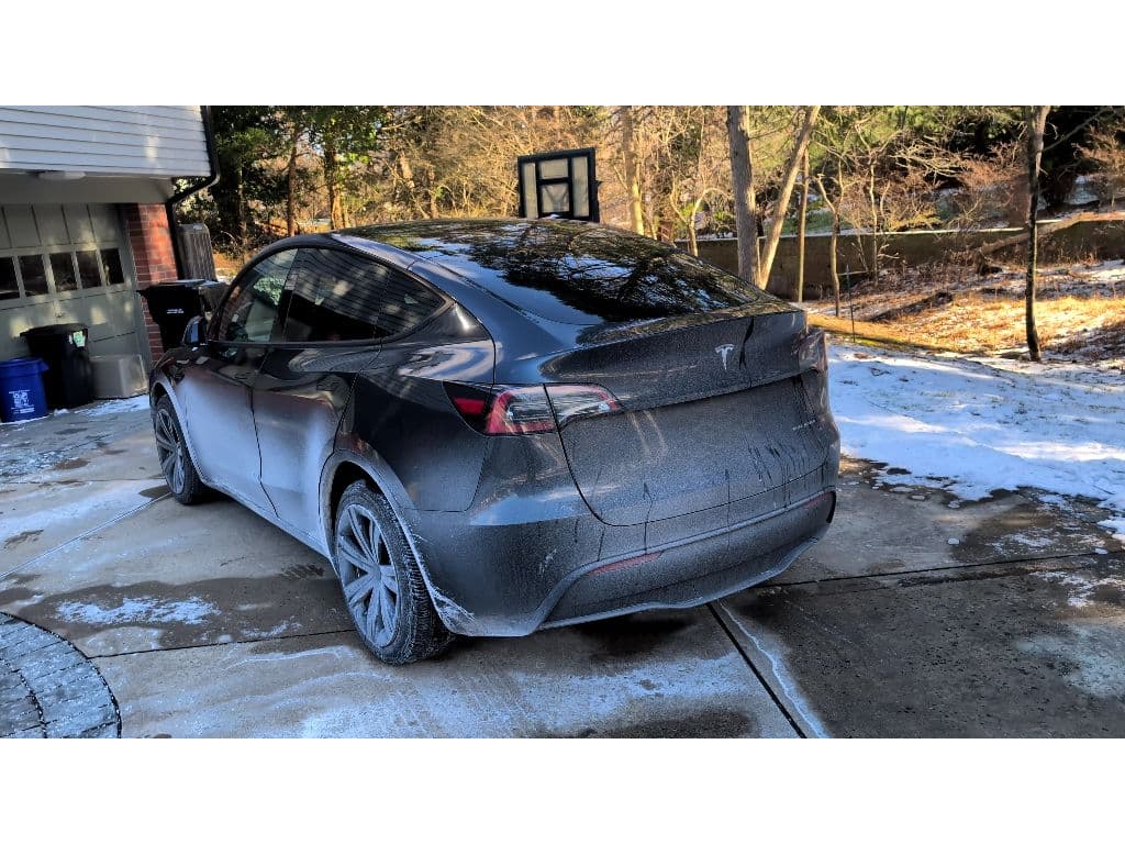 2024 Tesla Model Y view 4