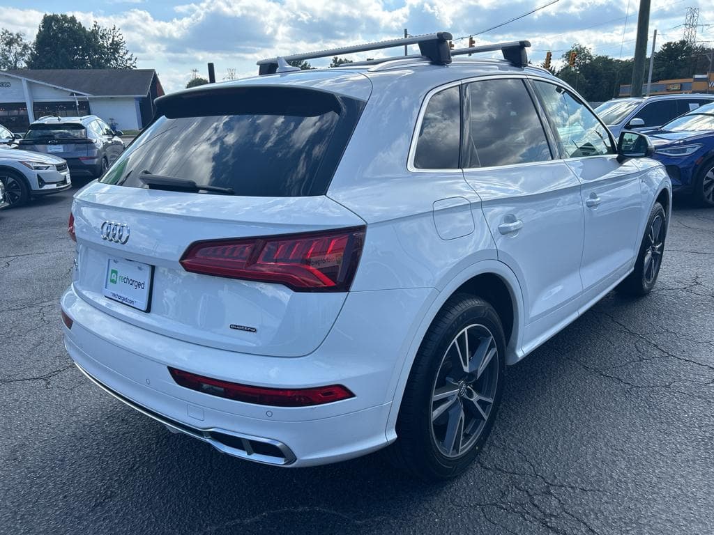 2020 Audi Q5 e view 3