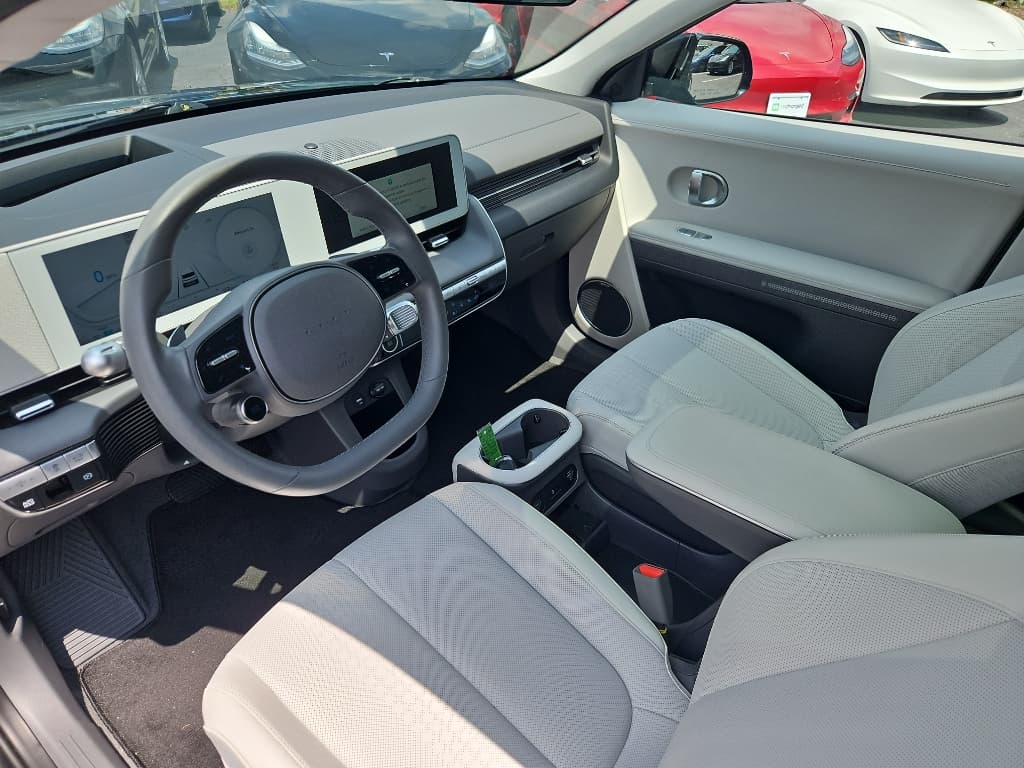 2022 Hyundai IONIQ 5 view 19