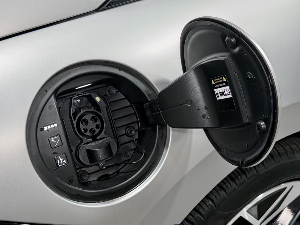 2024 Hyundai IONIQ 6 view 5