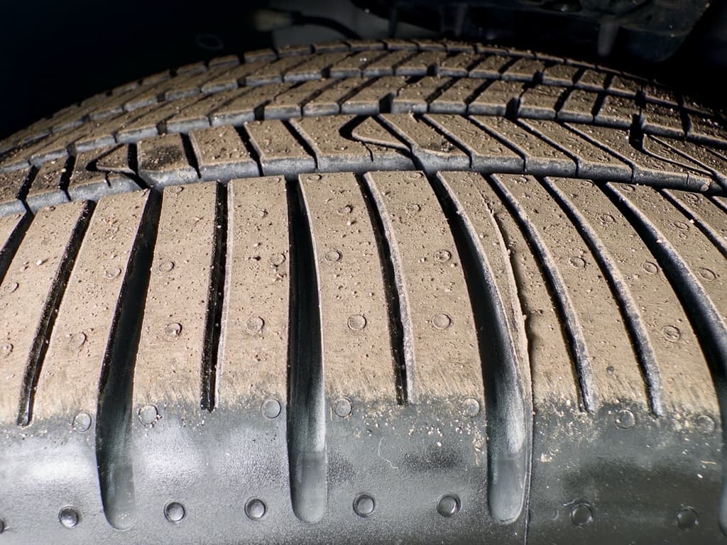 2024 Hyundai IONIQ 6 view 38