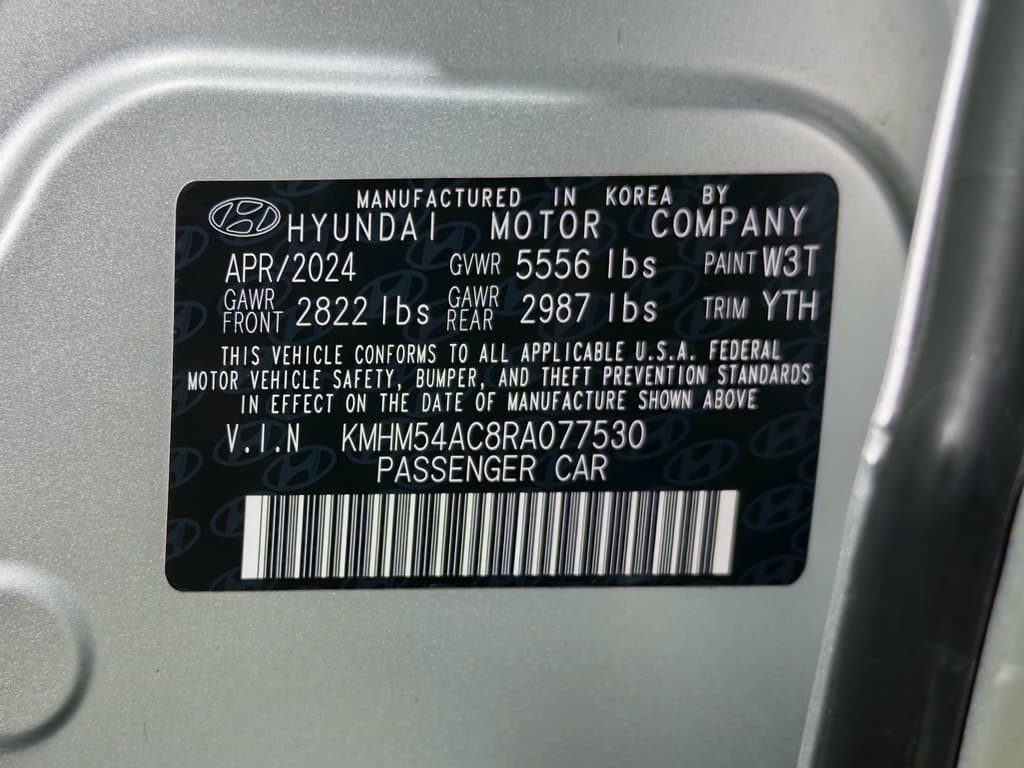 2024 Hyundai IONIQ 6 view 31