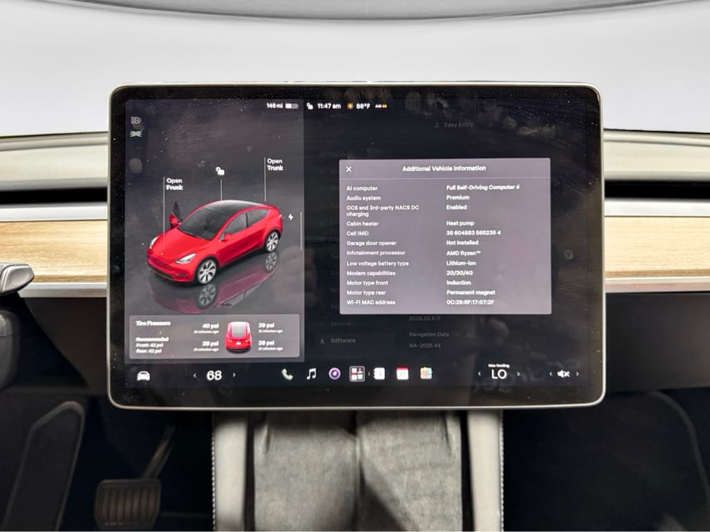 2024 Tesla Model Y view 11