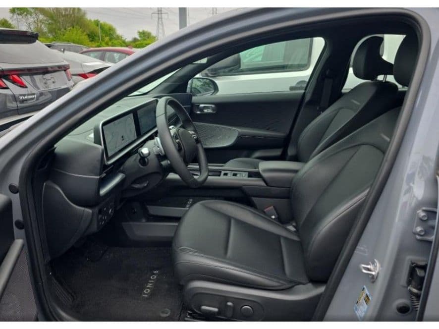 2024 Hyundai IONIQ 6 view 5