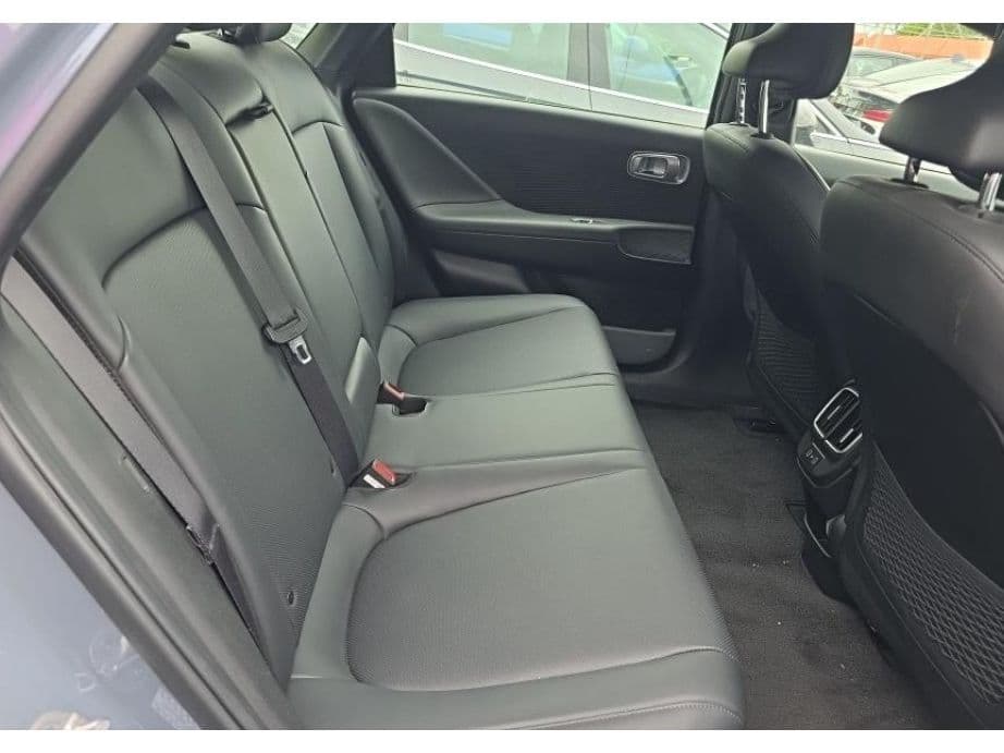 2024 Hyundai IONIQ 6 view 6