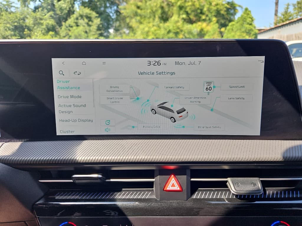 2022 Kia EV6 view 13
