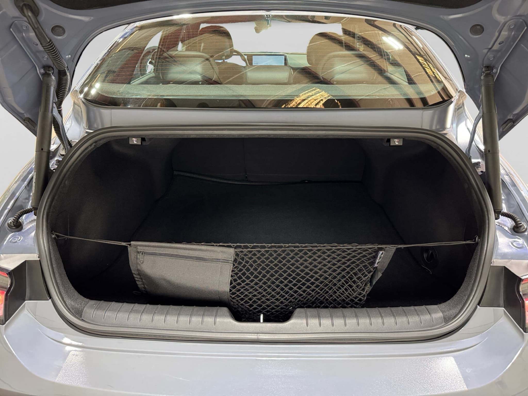 2024 Hyundai IONIQ 6 view 27