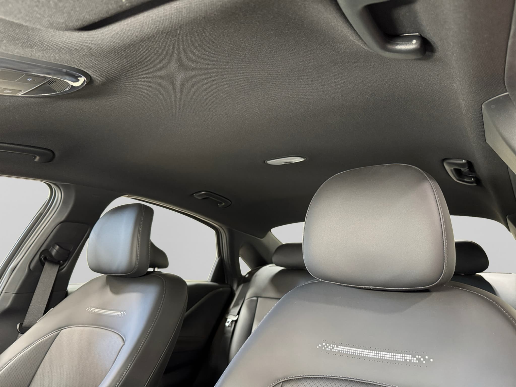 2024 Hyundai IONIQ 6 view 24