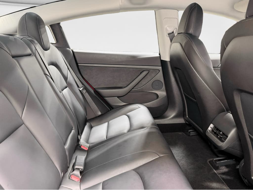 2021 Tesla Model 3 view 20