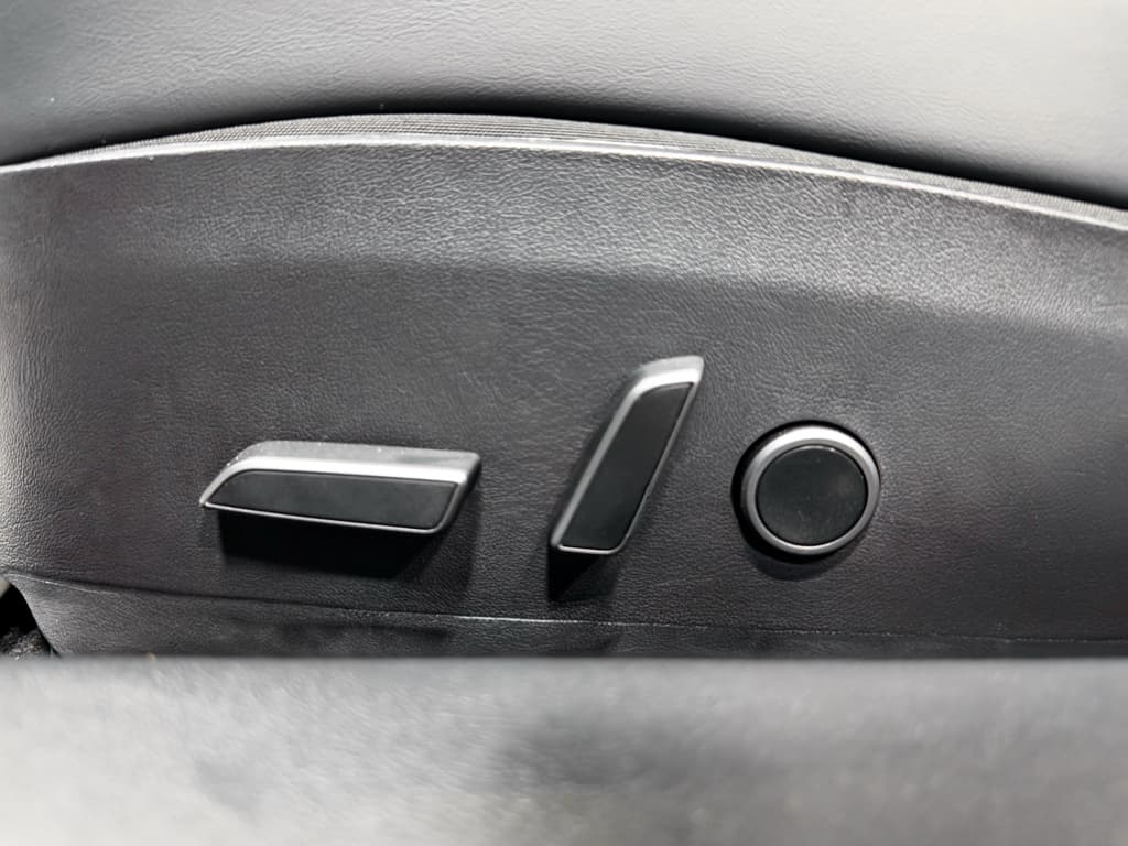 2021 Tesla Model 3 view 7