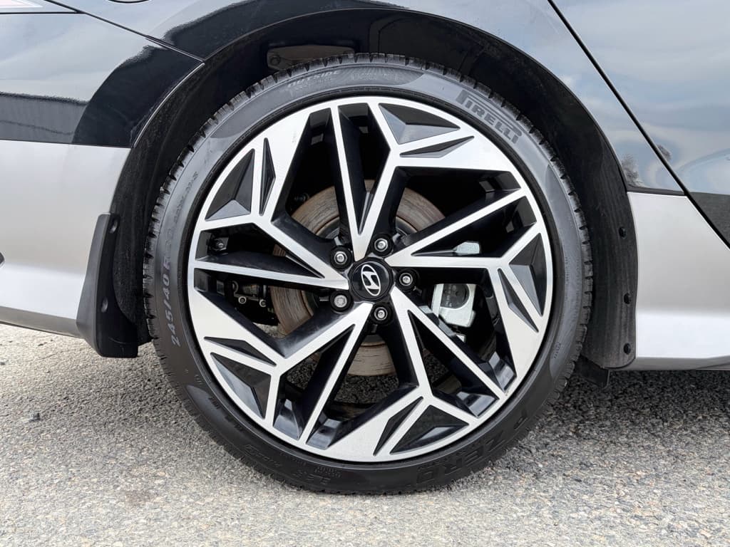 2024 Hyundai IONIQ 6 view 33