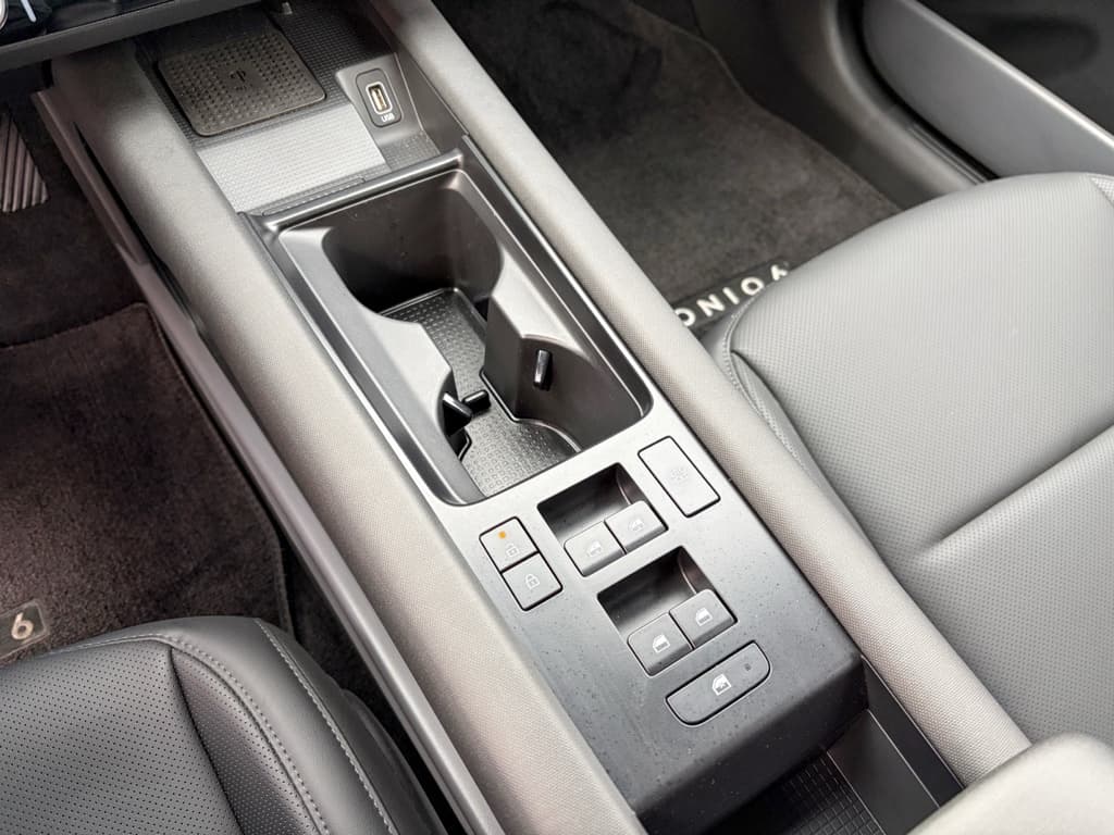 2024 Hyundai IONIQ 6 view 20