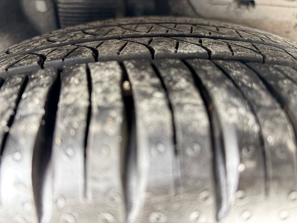 2024 Hyundai IONIQ 6 view 36