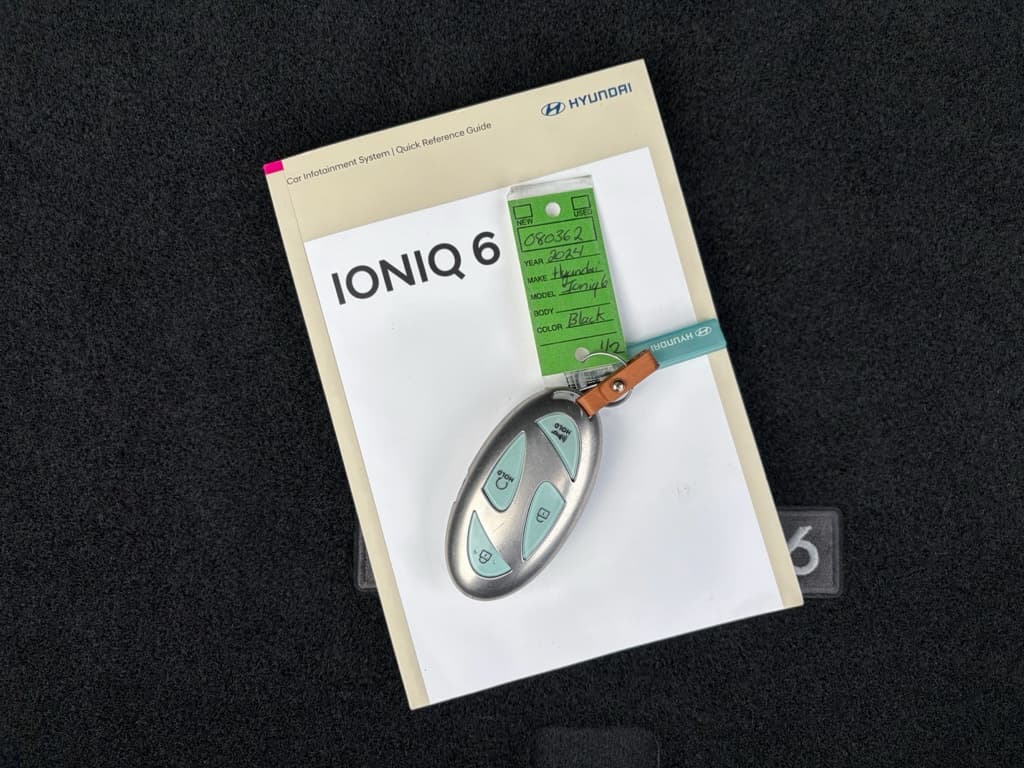 2024 Hyundai IONIQ 6 view 24