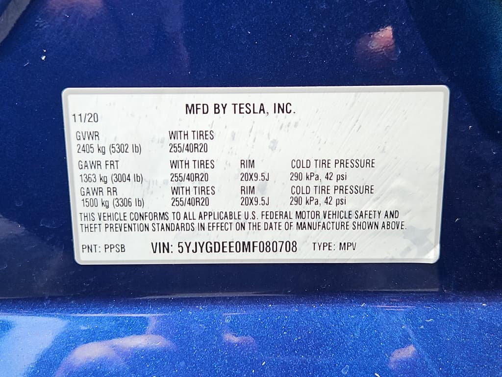 2021 Tesla Model Y view 20