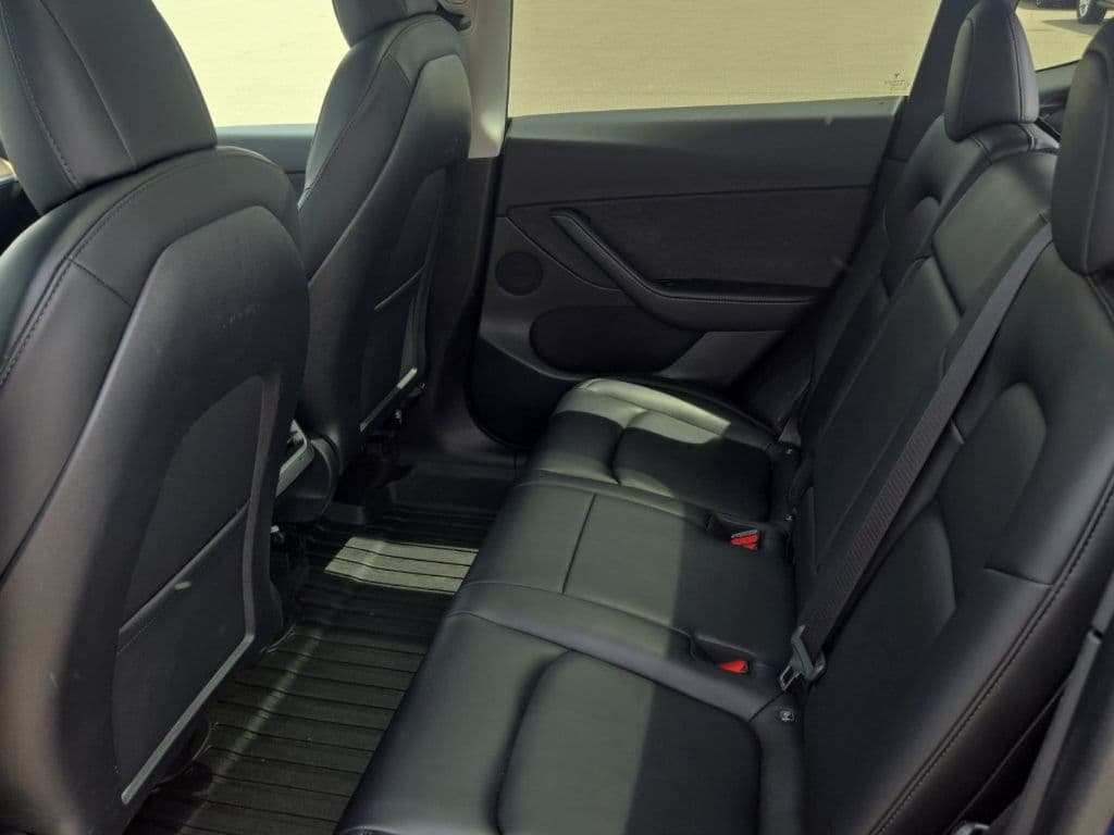 2021 Tesla Model Y view 8