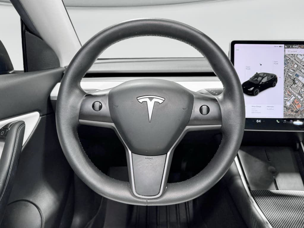 2021 Tesla Model Y view 8