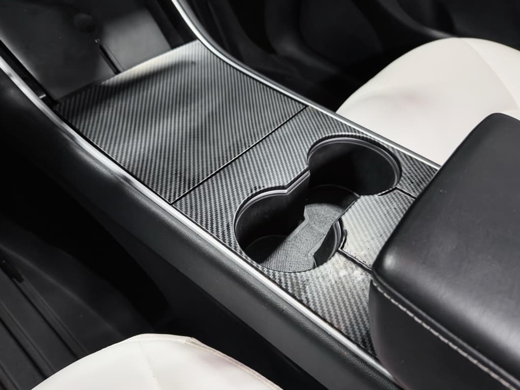 2021 Tesla Model Y view 18
