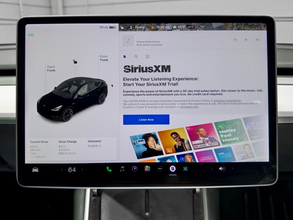 2021 Tesla Model Y view 13