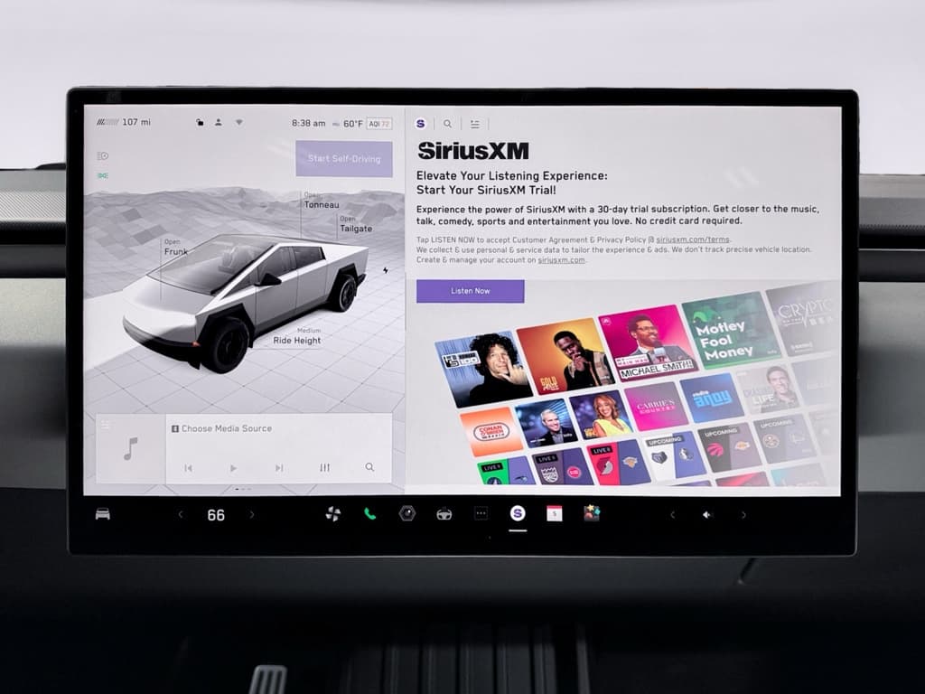 2025 Tesla Cybertruck view 11