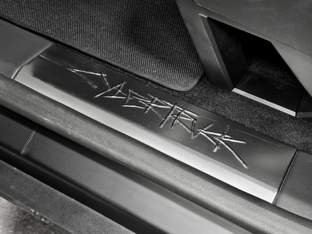 2025 Tesla Cybertruck view 7