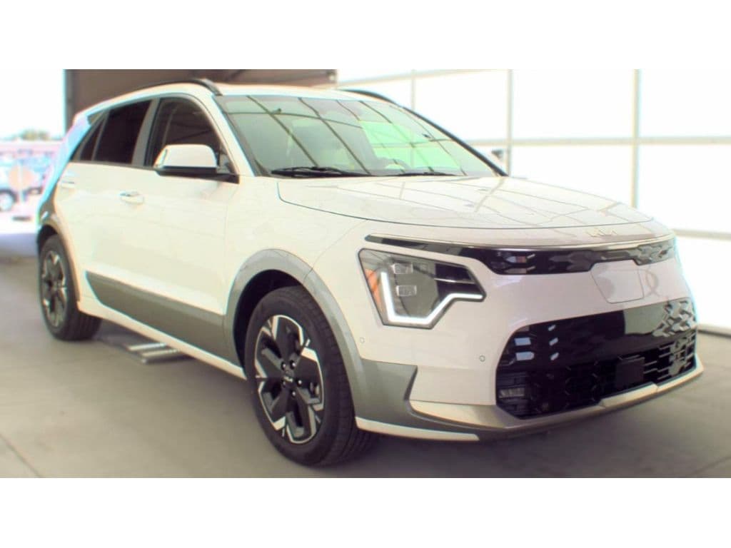 2024 Kia Niro EV view 2