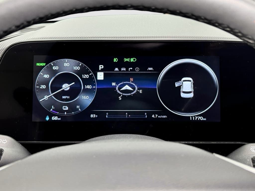 2024 Kia Niro EV view 9