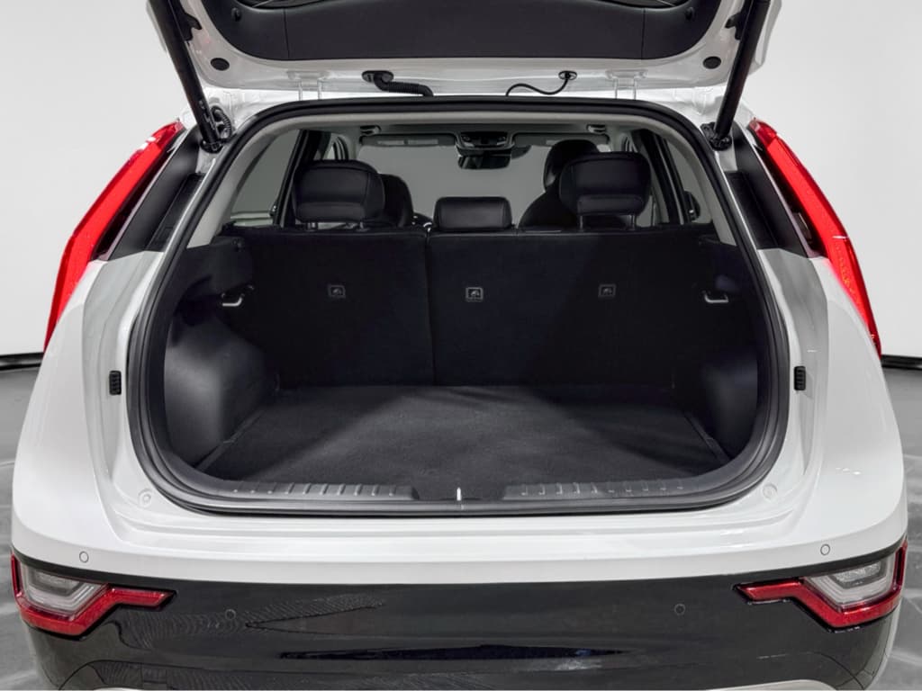 2024 Kia Niro EV view 28