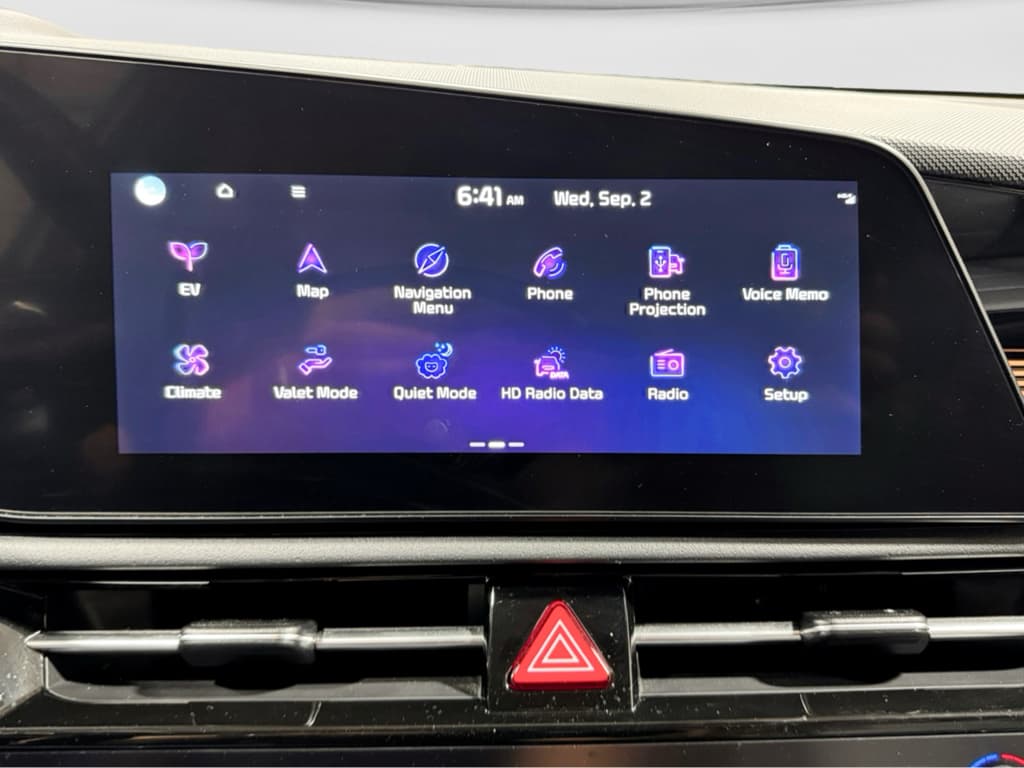 2024 Kia Niro EV view 13