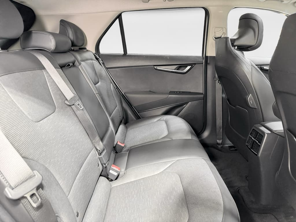 2024 Kia Niro EV view 23