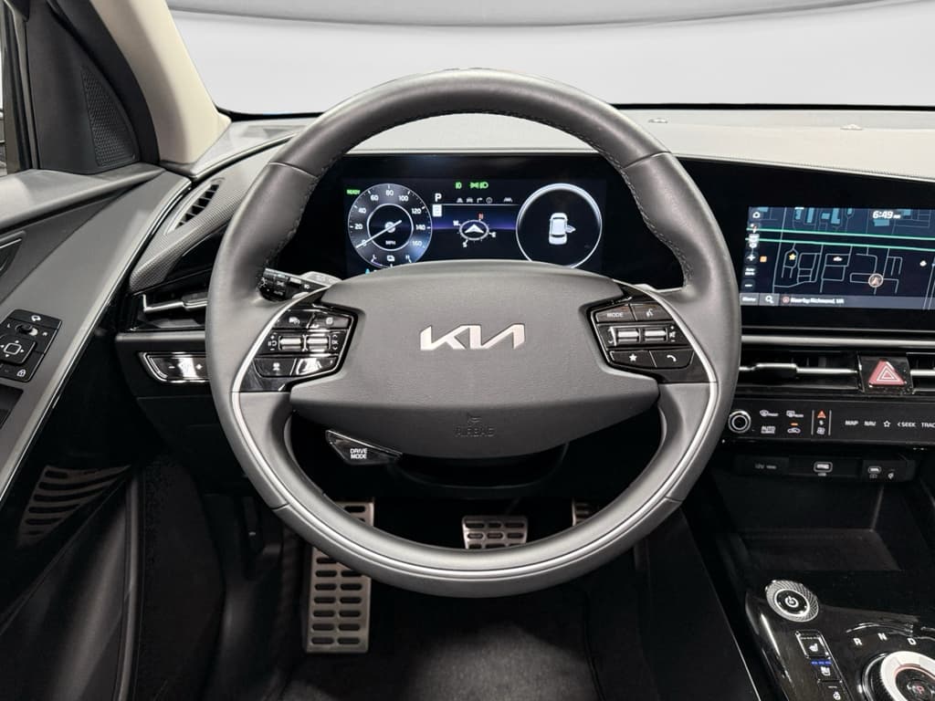 2024 Kia Niro EV view 8