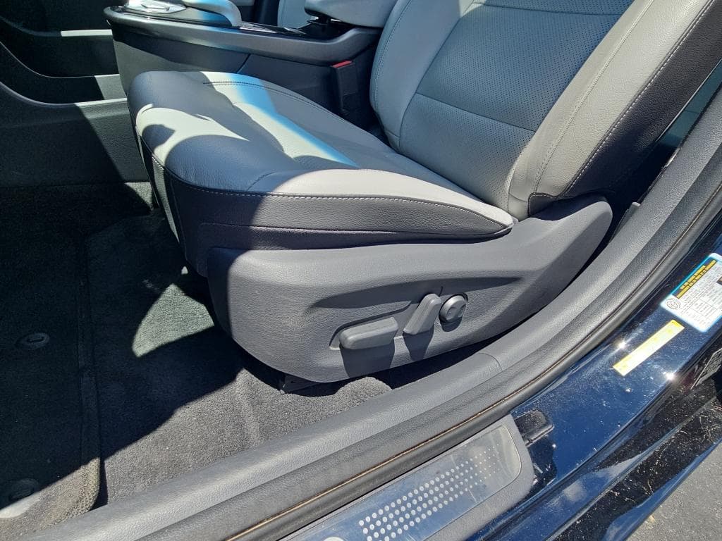 2021 Hyundai IONIQ Electric view 7