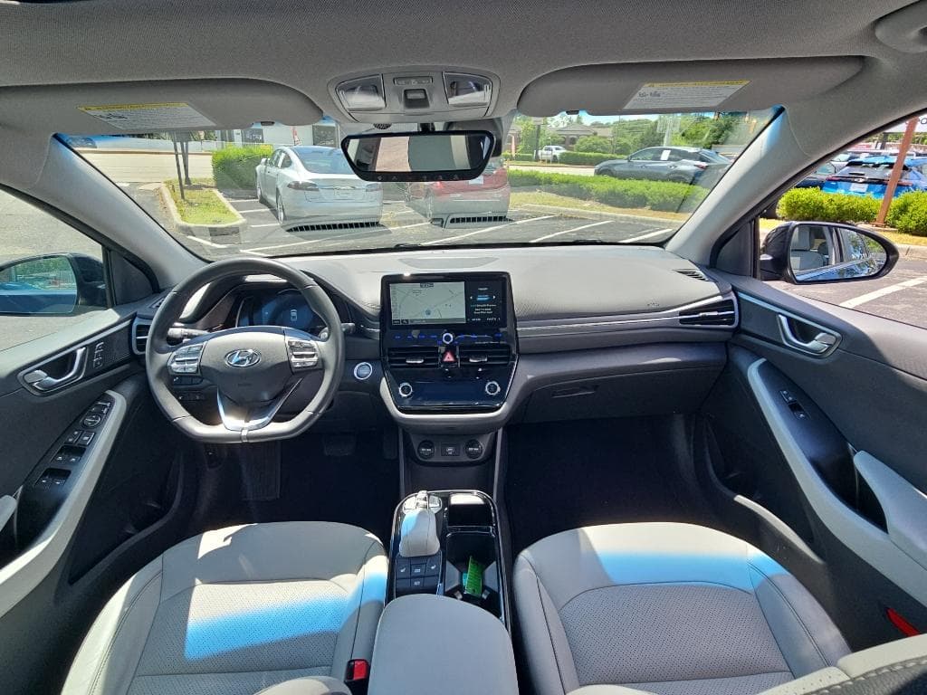 2021 Hyundai IONIQ Electric view 13